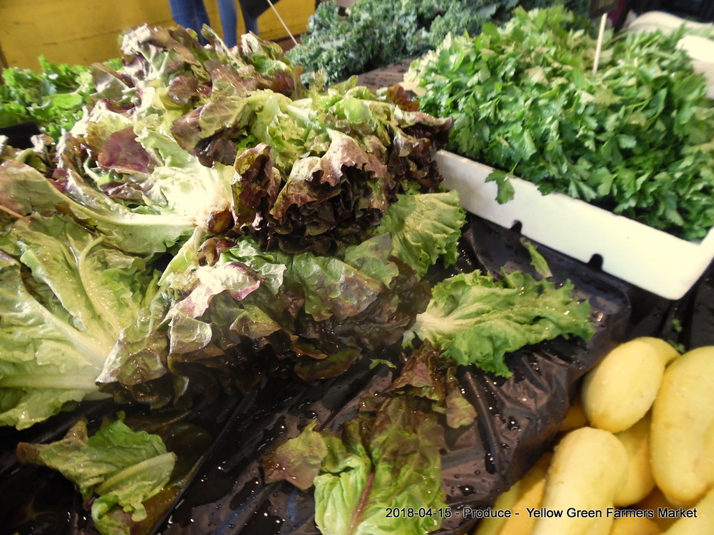 Fresh vegetables market